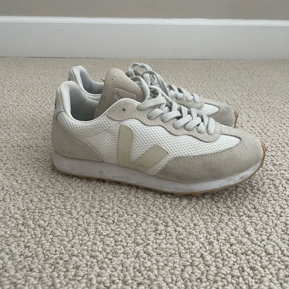 Womens Vejas - Wore Once! Size 8 (39)